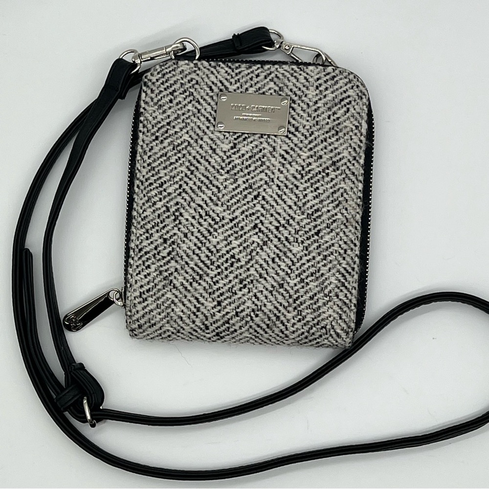 Coco + Carmen Stylish Black and White Crossbody Bag